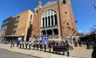 Is there peace between St. Demetrios parish and the Archdiocese